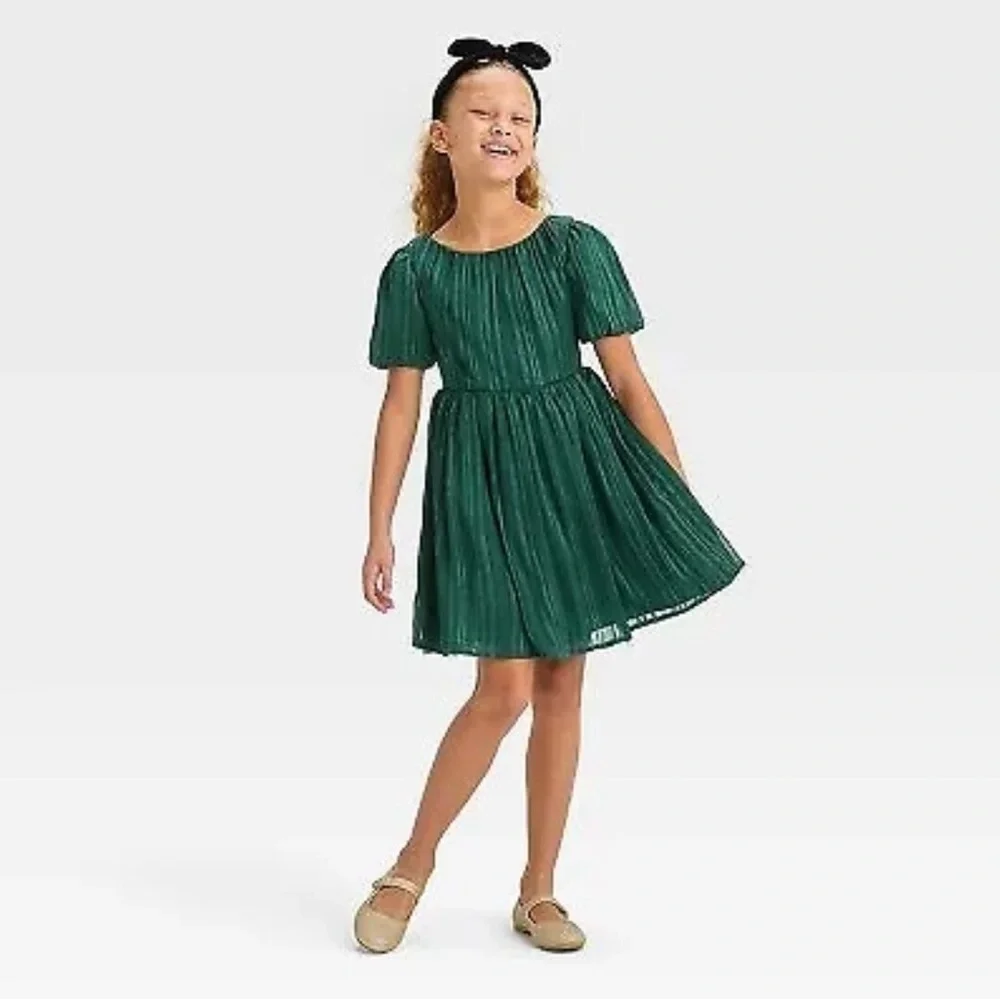 Cat & Jack Girls Green Shimmer Holiday Festive Whimsical‎ Dress Size 8